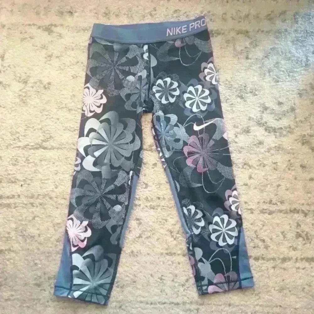 Nike Pro Big Girls Floral Leggings L
